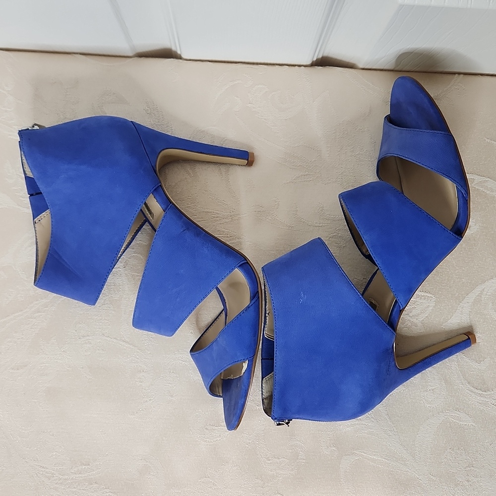 INC International Concepts bright cobalt blue stiletto statement heels size 9.5 - Picture 8 of 16